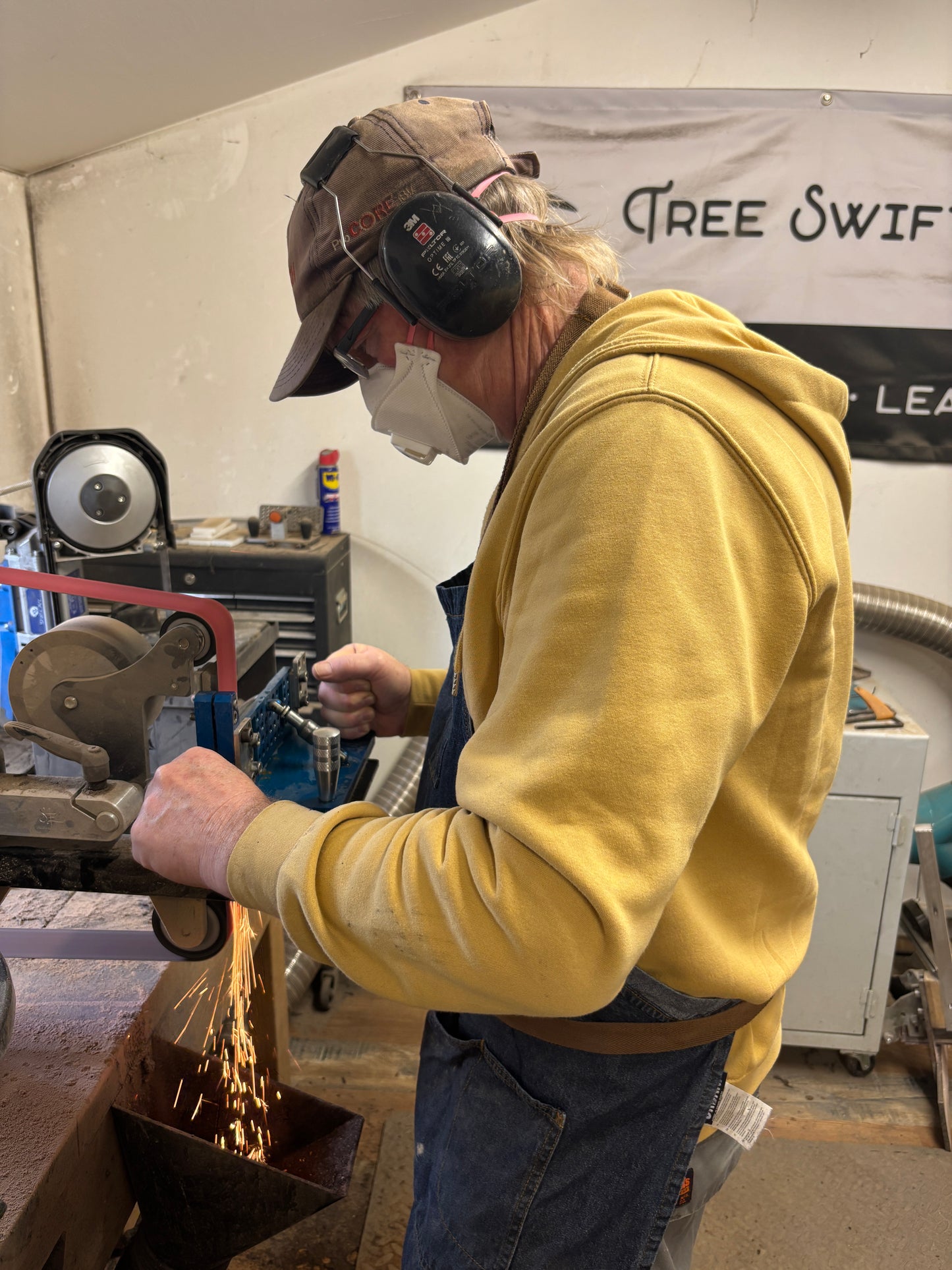 1 DAY KNIFE MAKING COURSE