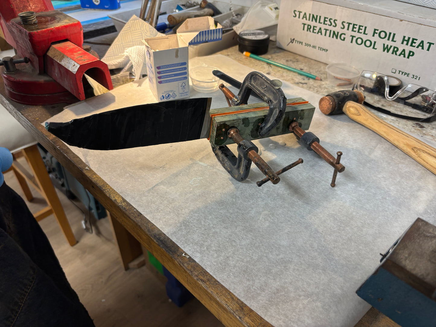 1 DAY KNIFE MAKING COURSE