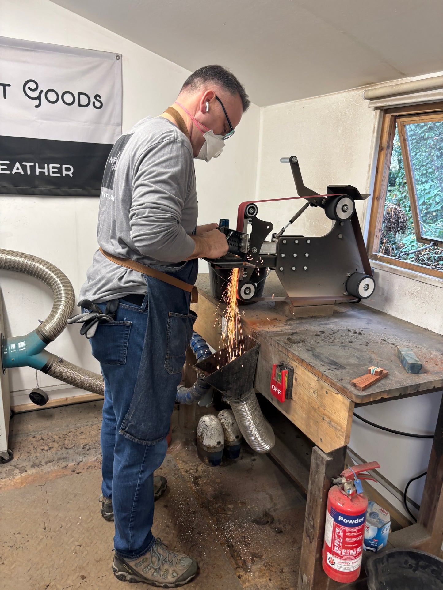 1 DAY KNIFE MAKING COURSE