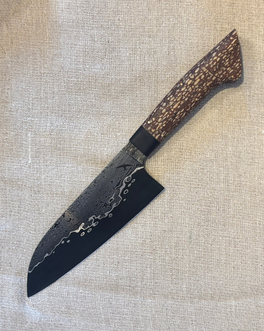 6.5" / 165mm Santoku Damascus San Mai Apex Ultra - Spalted Guava & Buffalo horn
