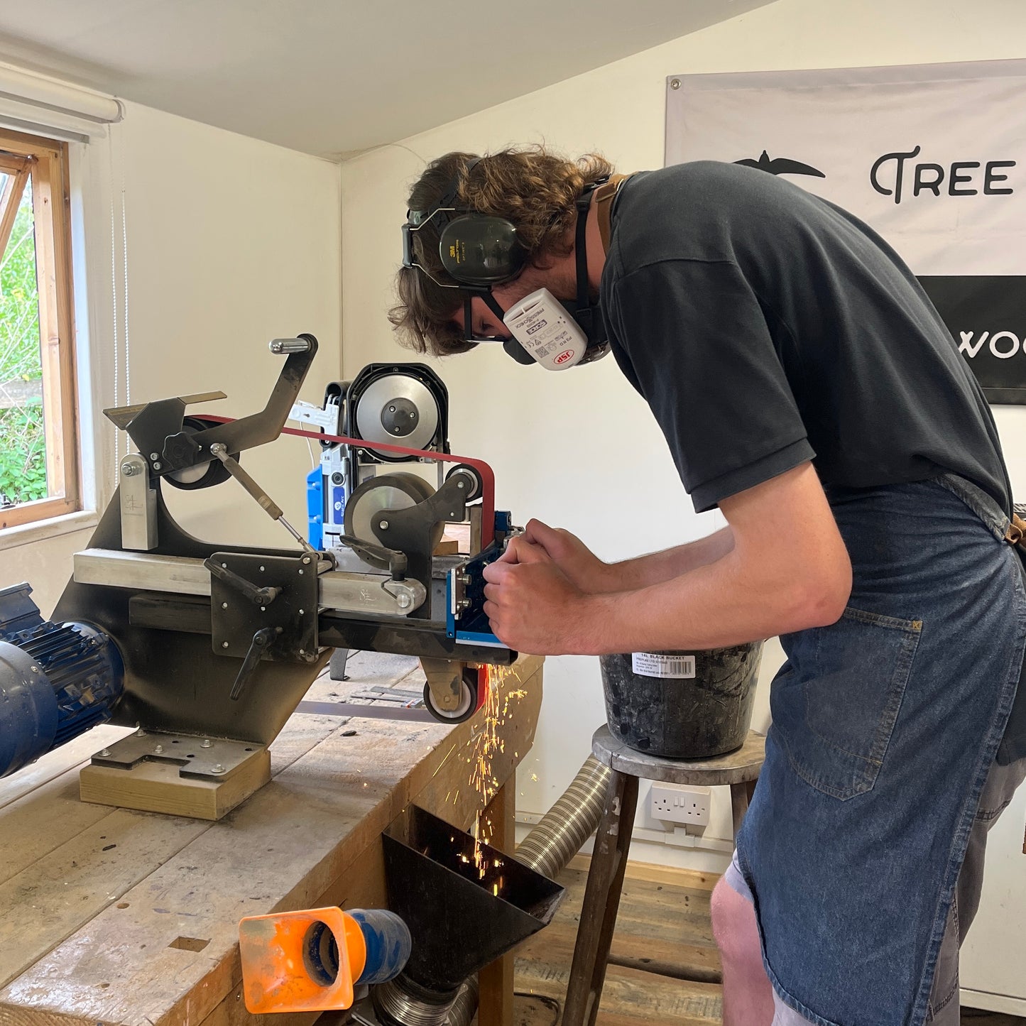 1 DAY KITCHEN KNIFE MAKING COURSE