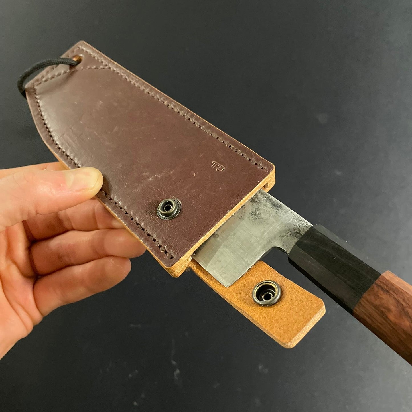 LEATHER KNIFE SHEATH MAKING COURSE